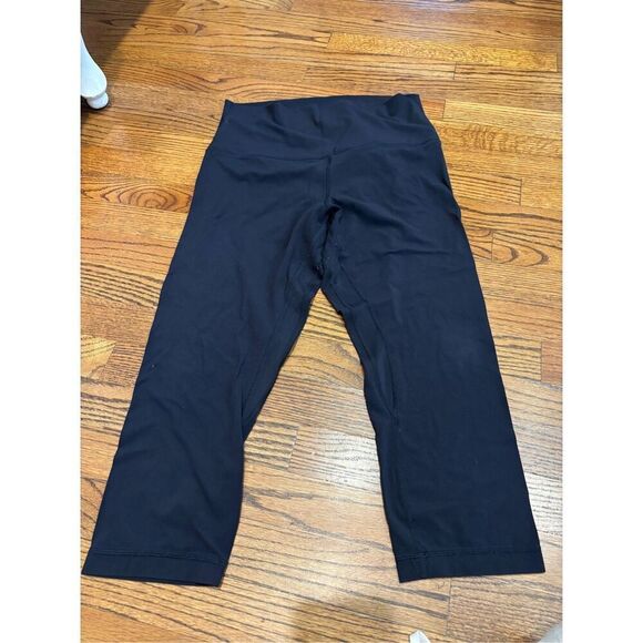 Lululemon Base Pace High-Rise Crop 23" - Picture 1 of 5